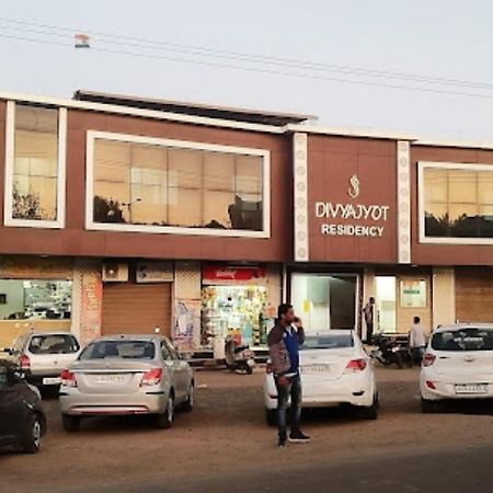 Hotel Divya Jyot Residency Bhuj Esterno foto