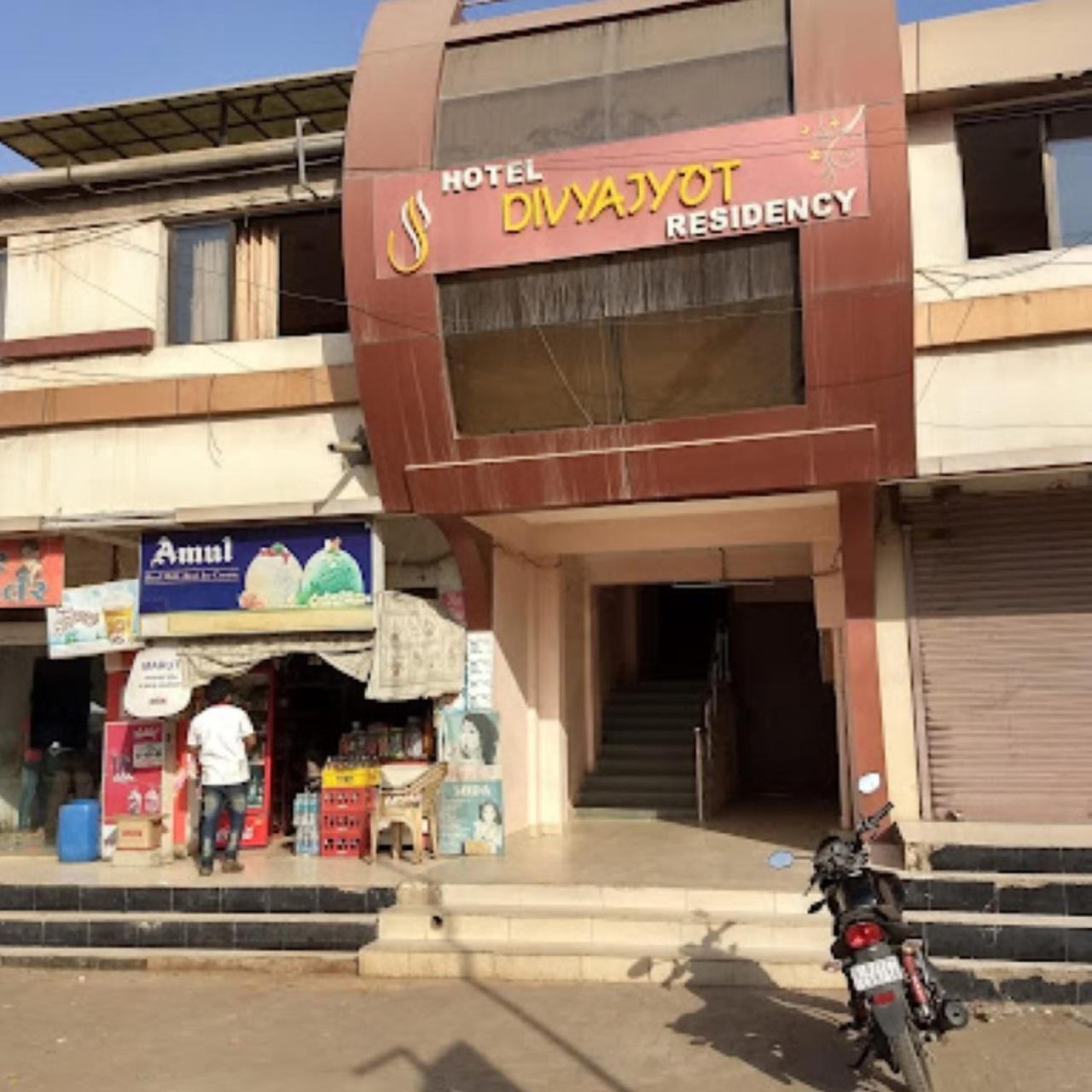 Hotel Divya Jyot Residency Bhuj Esterno foto